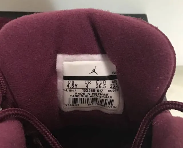 Air Jordan 12 Bordeaux