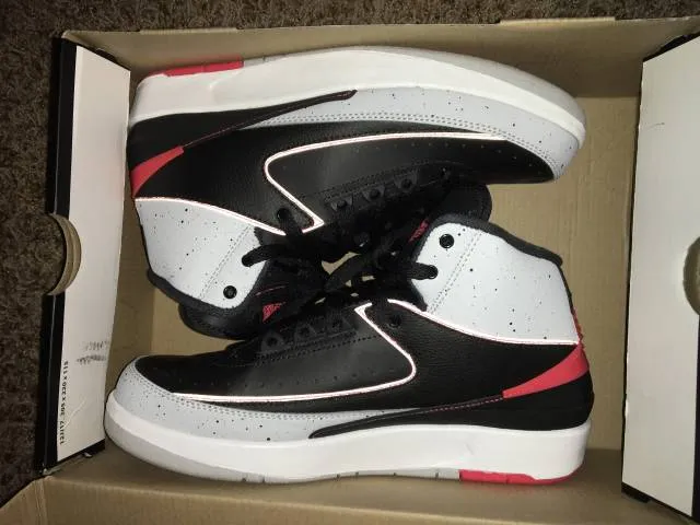 Air Jordan 2 GS Infrared 23