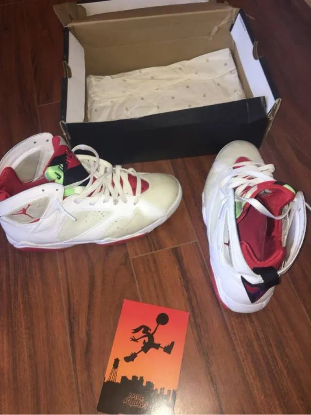 Air Jordan 7 Hare