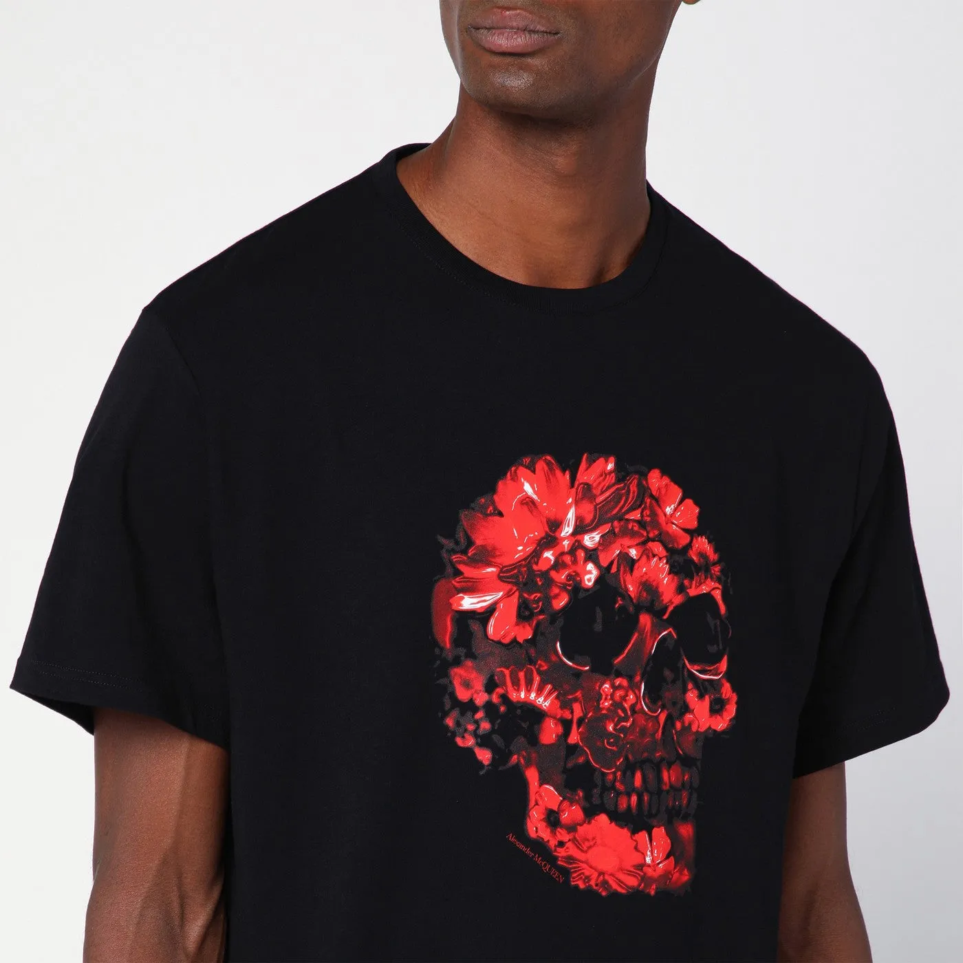 Alexander McQueen    Alexander Mc Queen Black Cotton T Shirt With Print