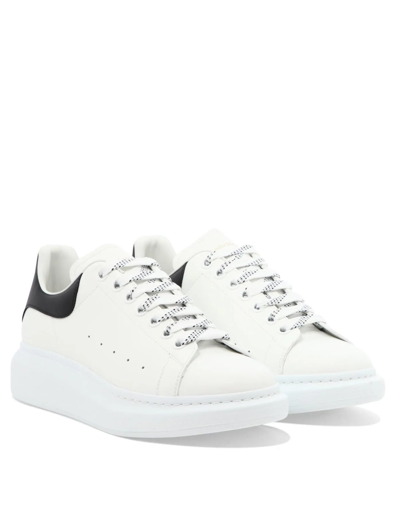 Alexander McQueen    Alexander Mc Queen Larry Oversize Sneakers