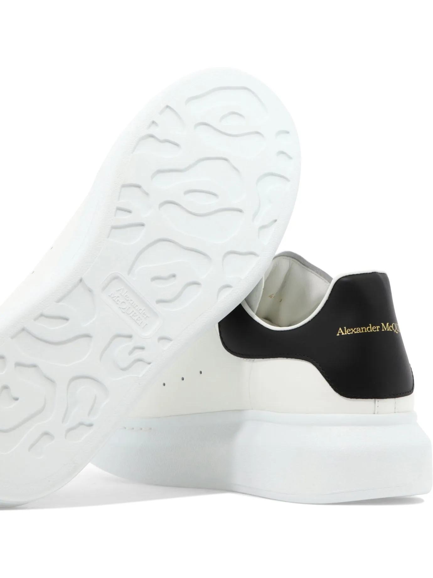 Alexander McQueen    Alexander Mc Queen Larry Oversize Sneakers