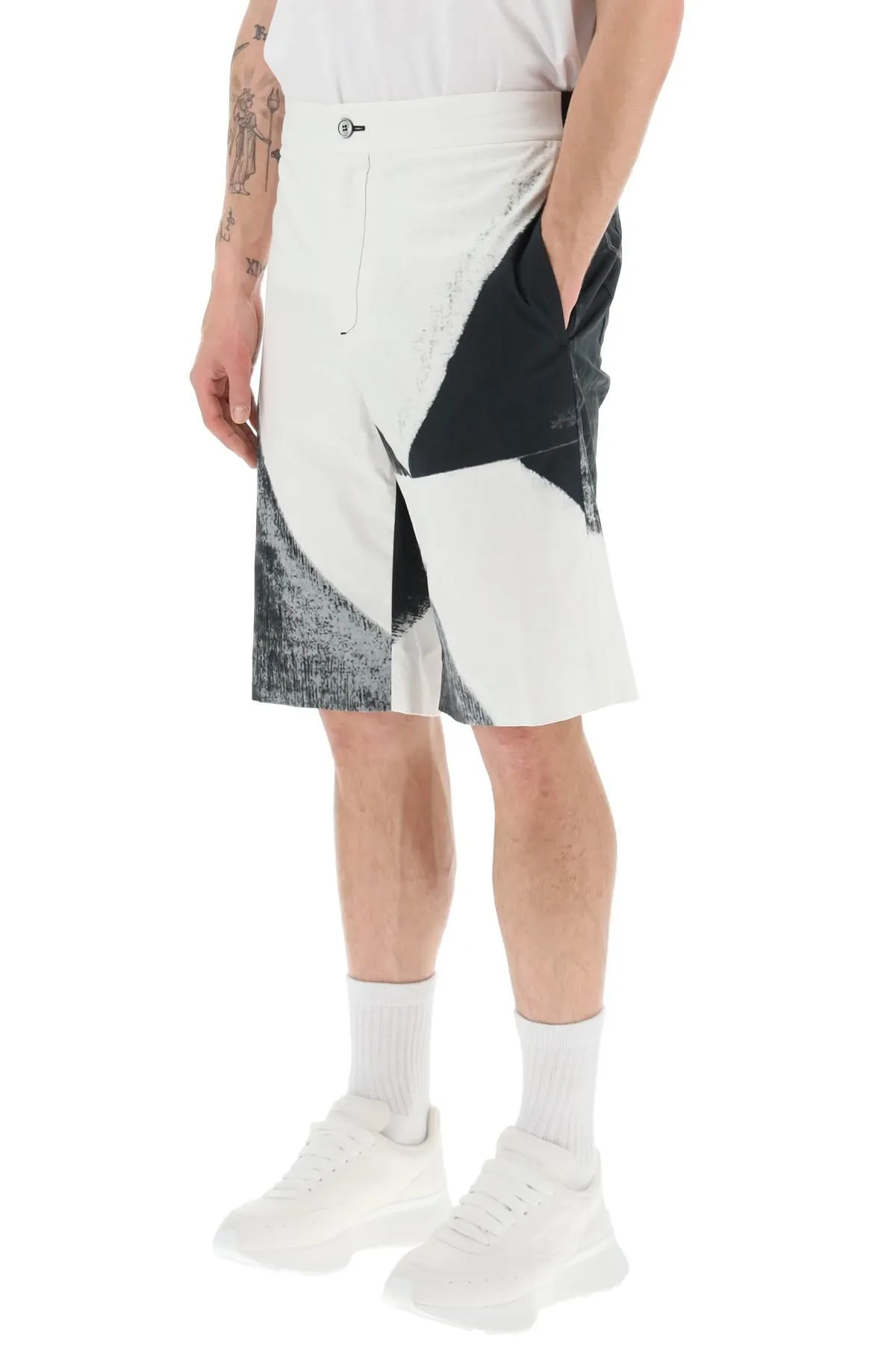 Alexander McQueen    Alexander Mcqueen Brushstroke Shorts