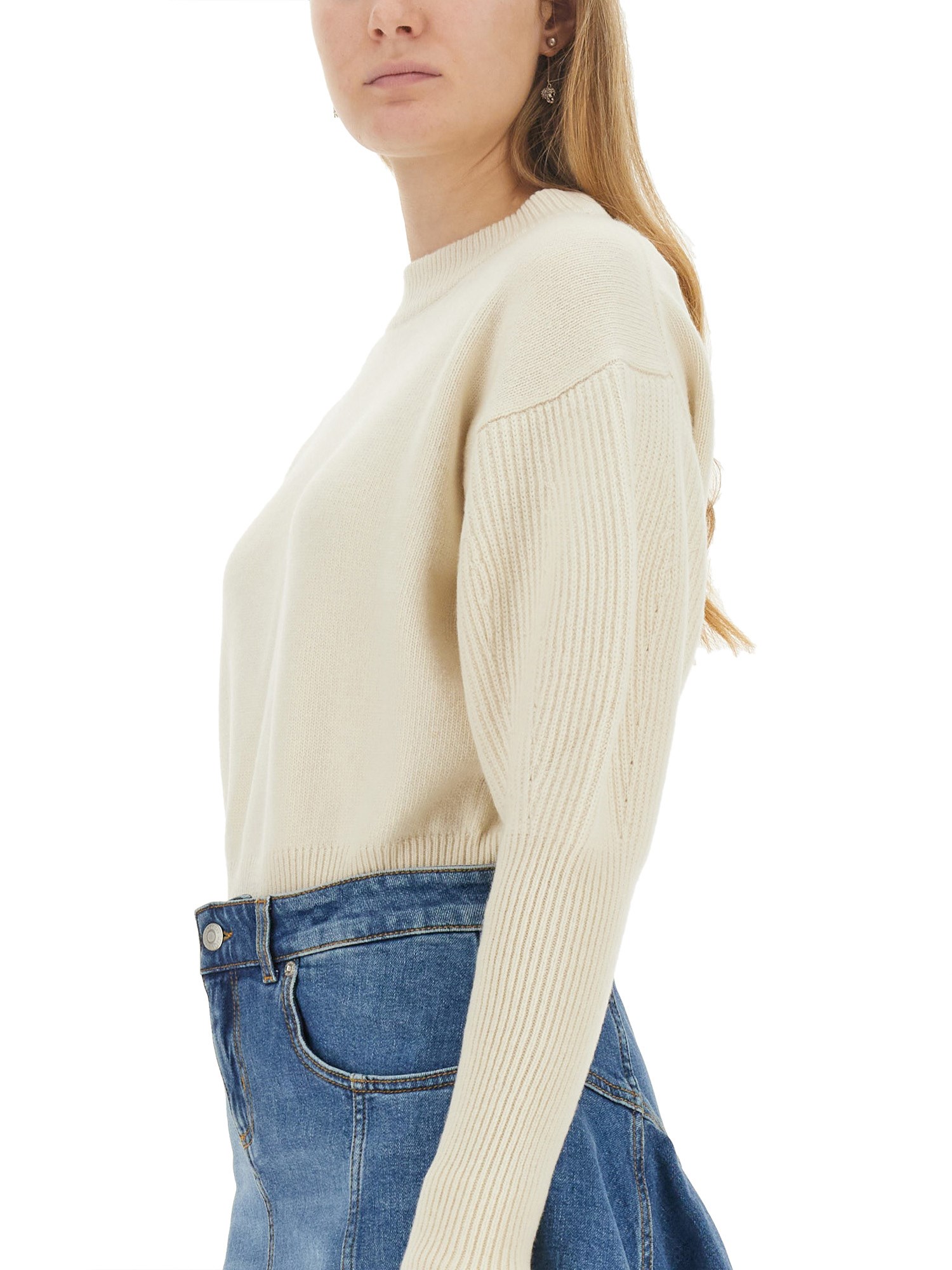 ALEXANDER McQUEEN    WOOL CROPPED SWEATER