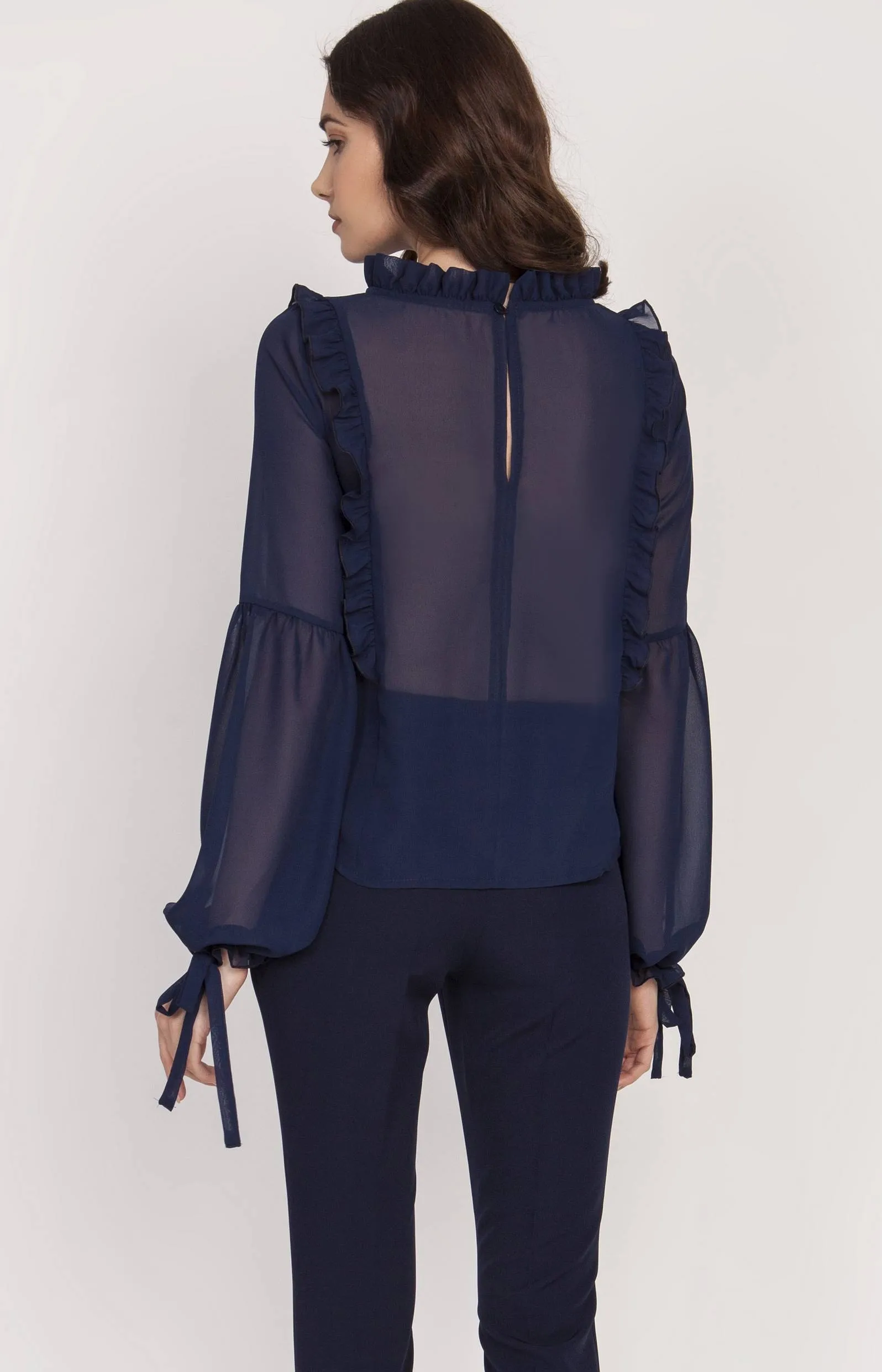 Blouse volantée bleu marine