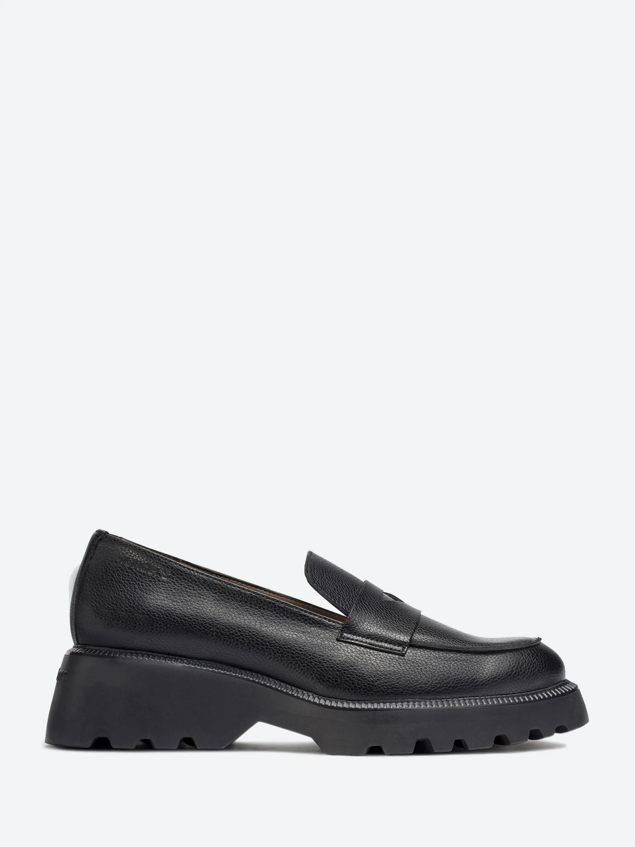 C-7202 Loafer