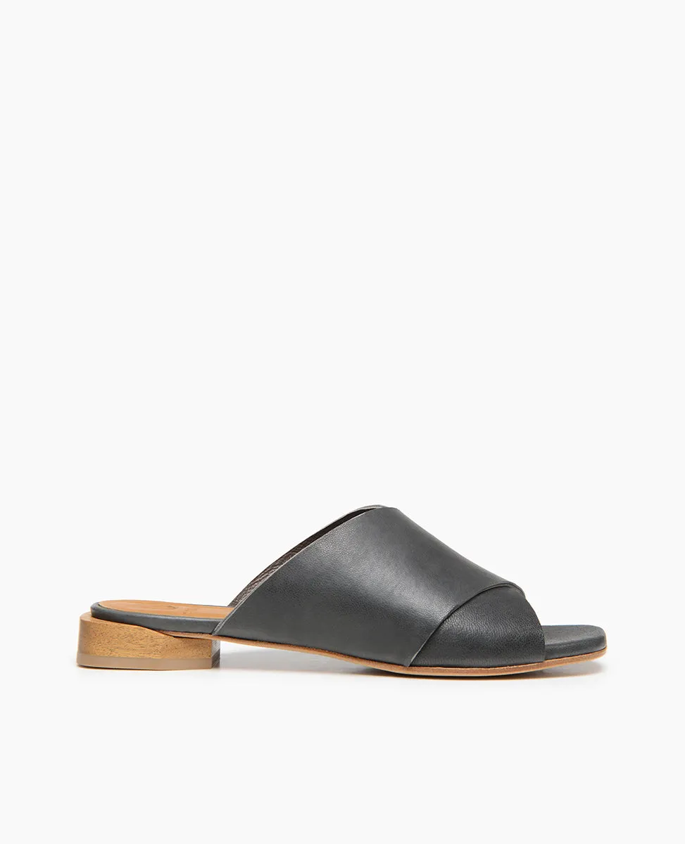 Cammi Sandal