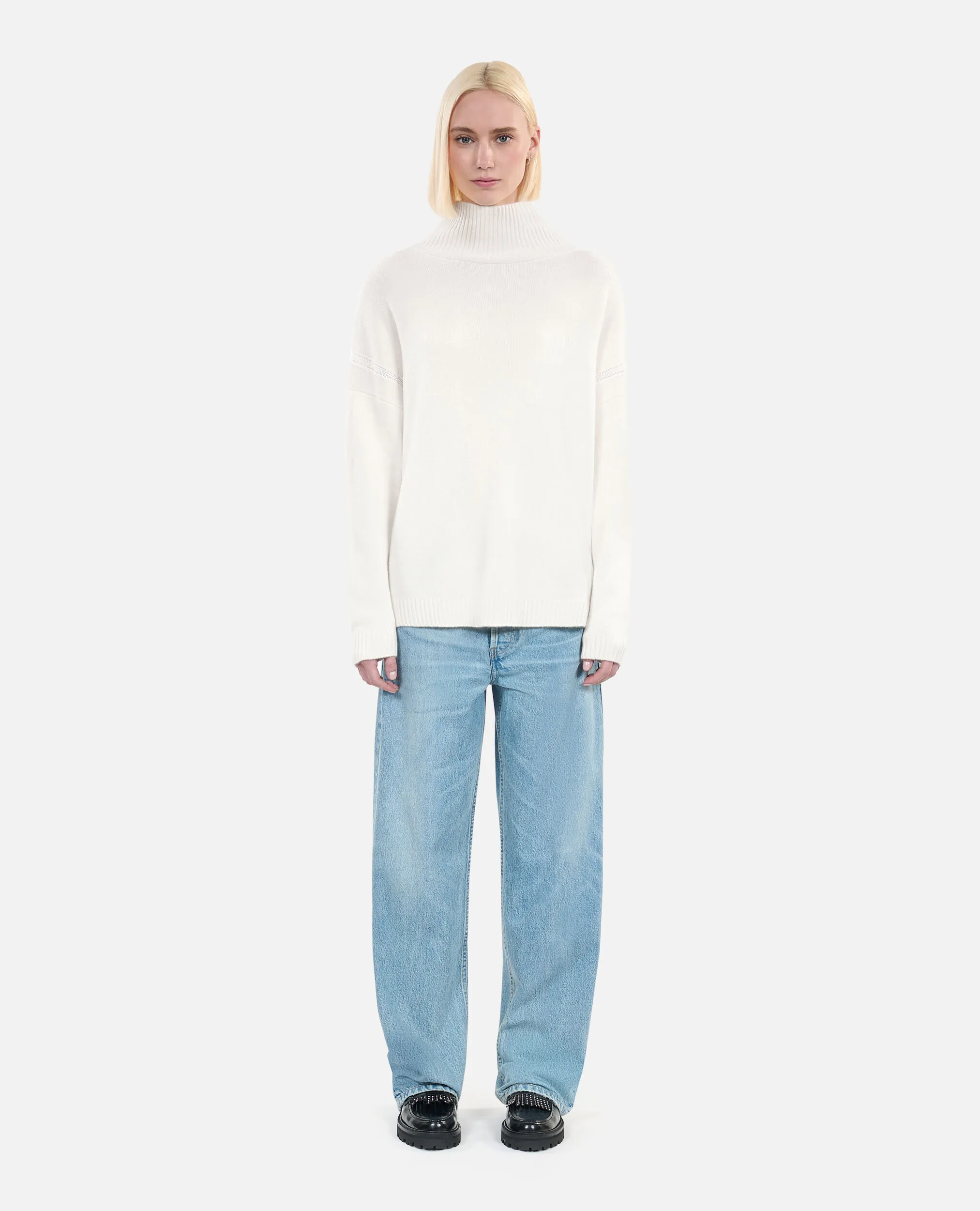 Ecru cashmere sweater