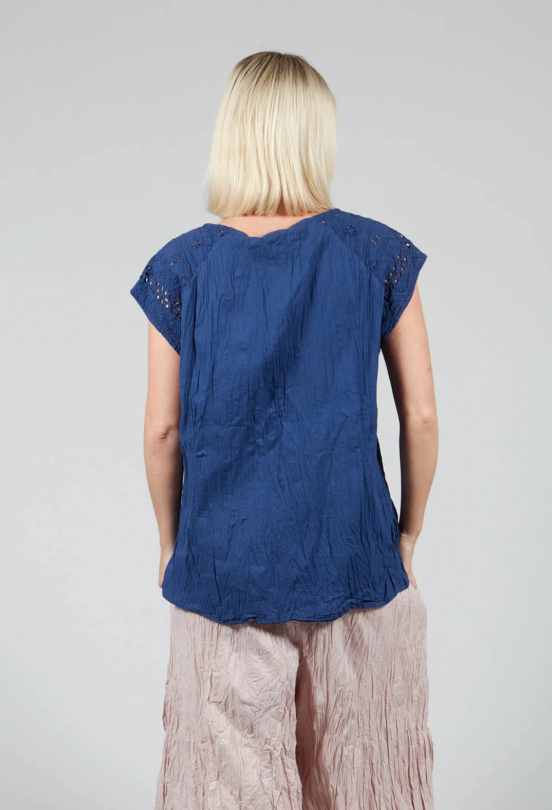 Geraniund Blouse in Lazuli Blue