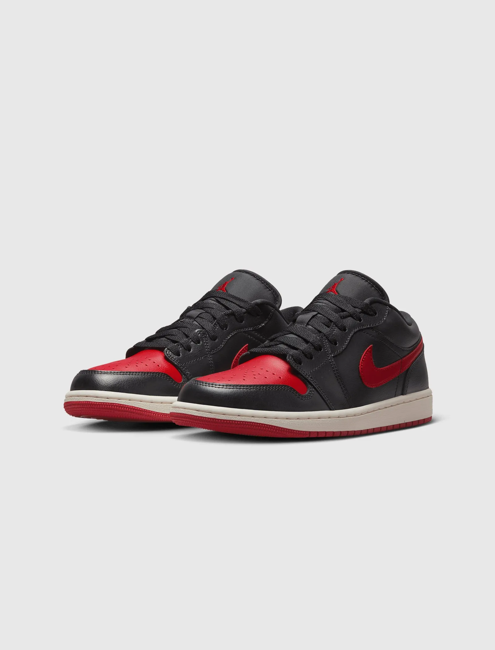 JORDAN BRAND WOMEN'S AIR JORDAN 1 LOW 