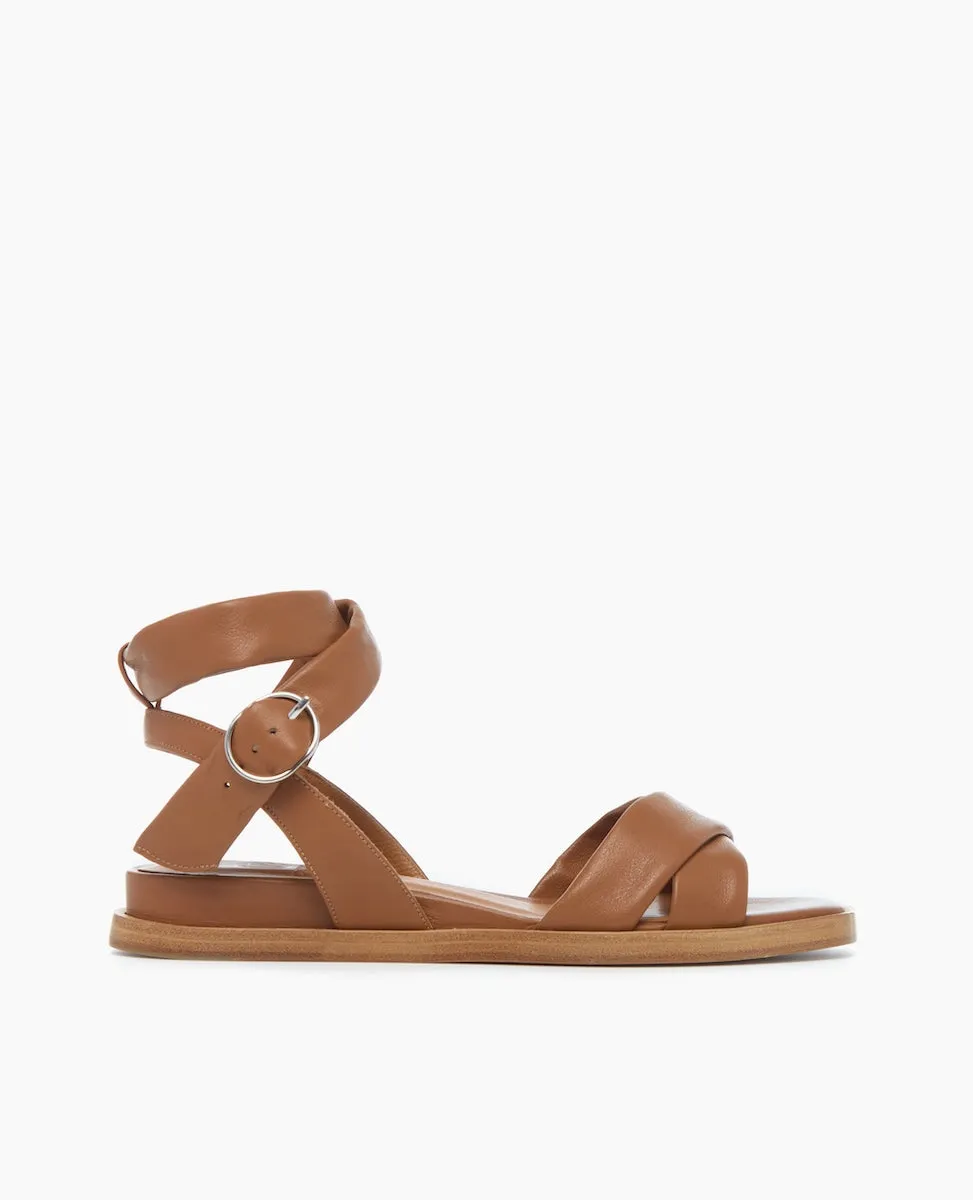 Katriane Sandal