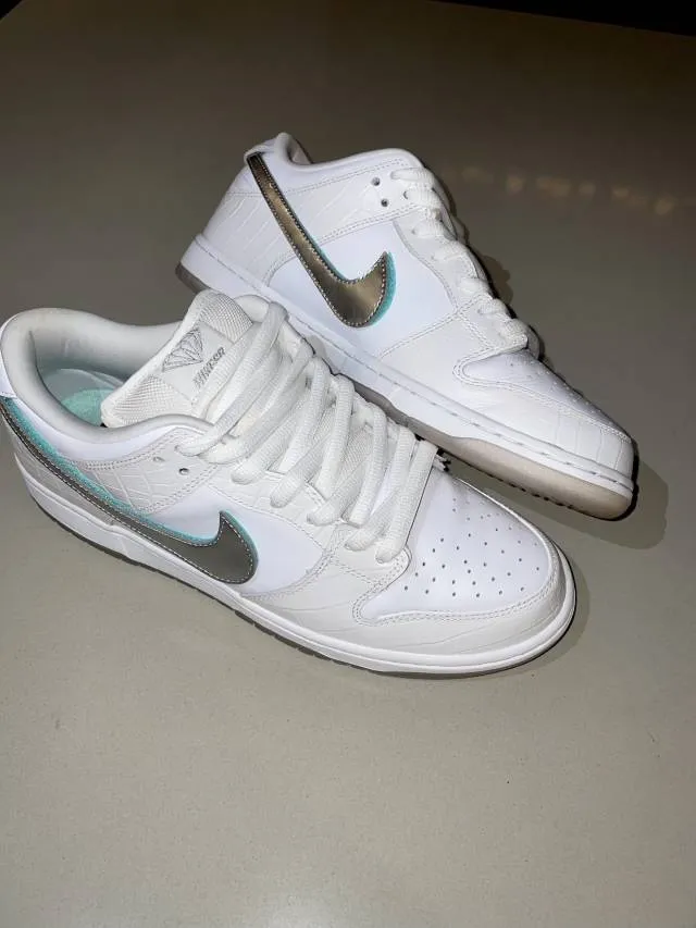 Nike SB Diamond