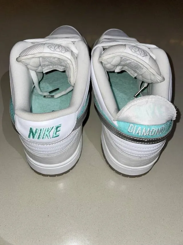 Nike SB Diamond