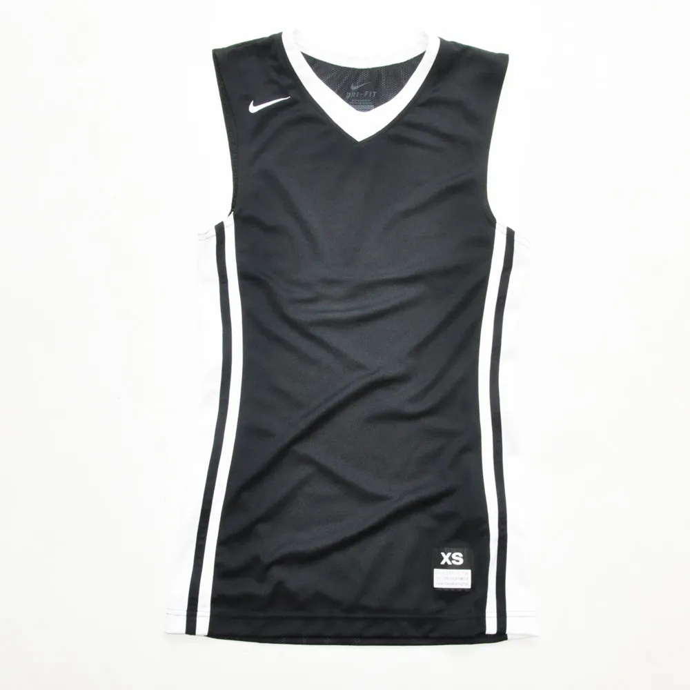 Nike  |Tanks