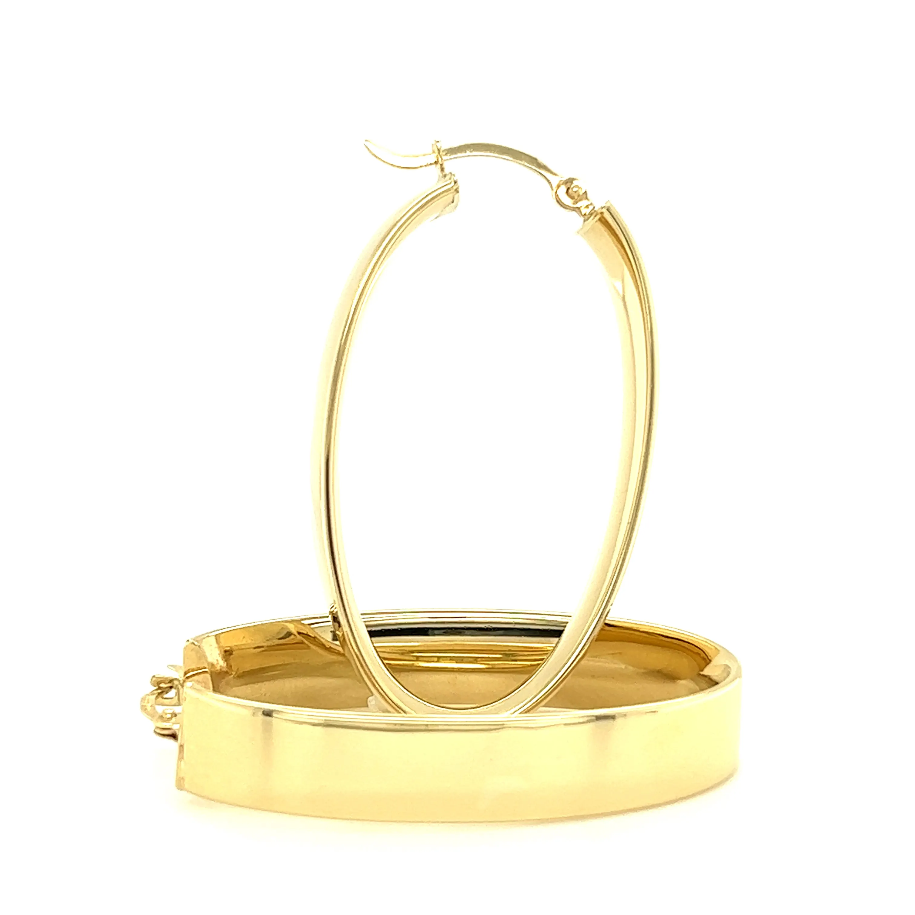 Oval Hoop 7mm Earrings in 14K Yellow Gold