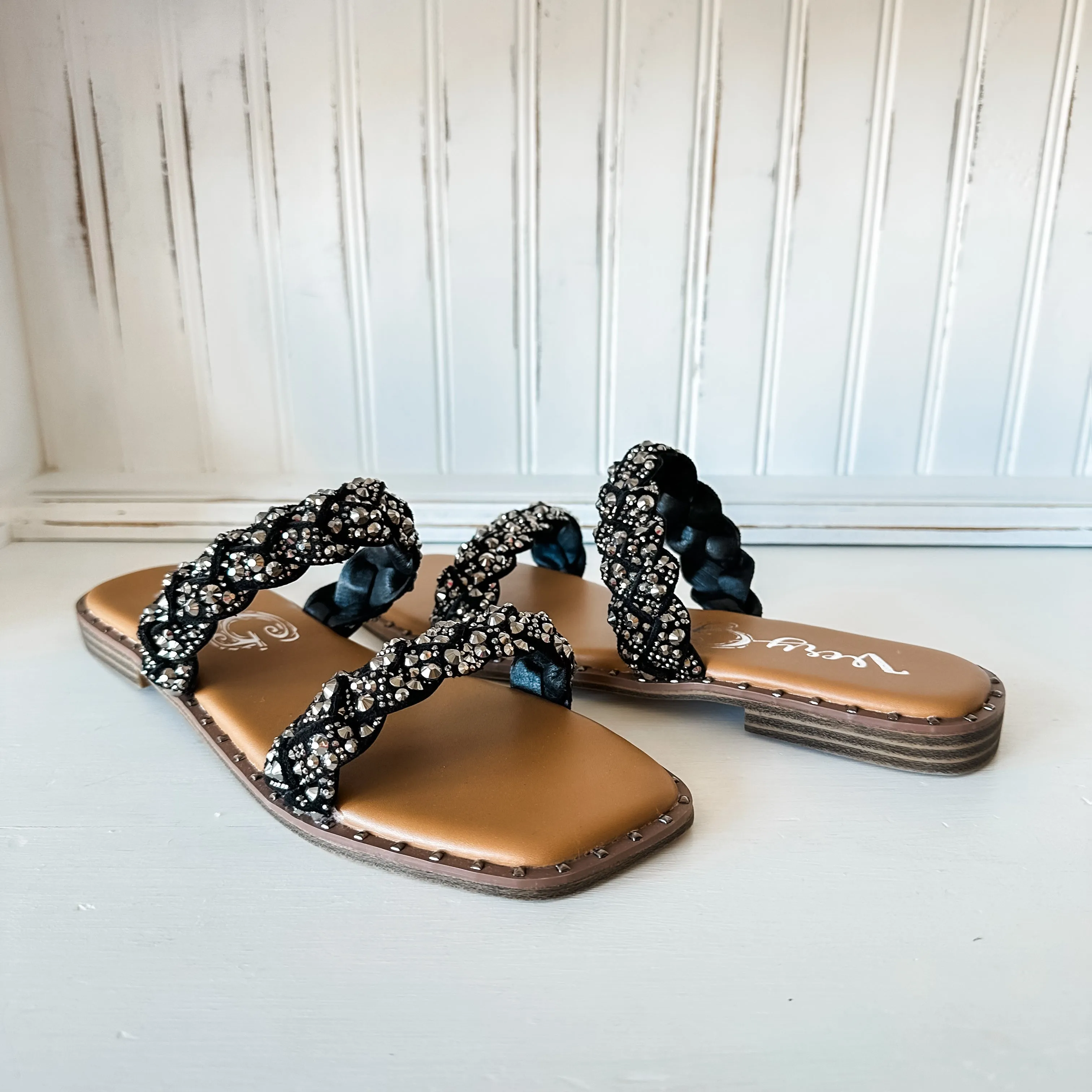 Twisty Sandal - Black