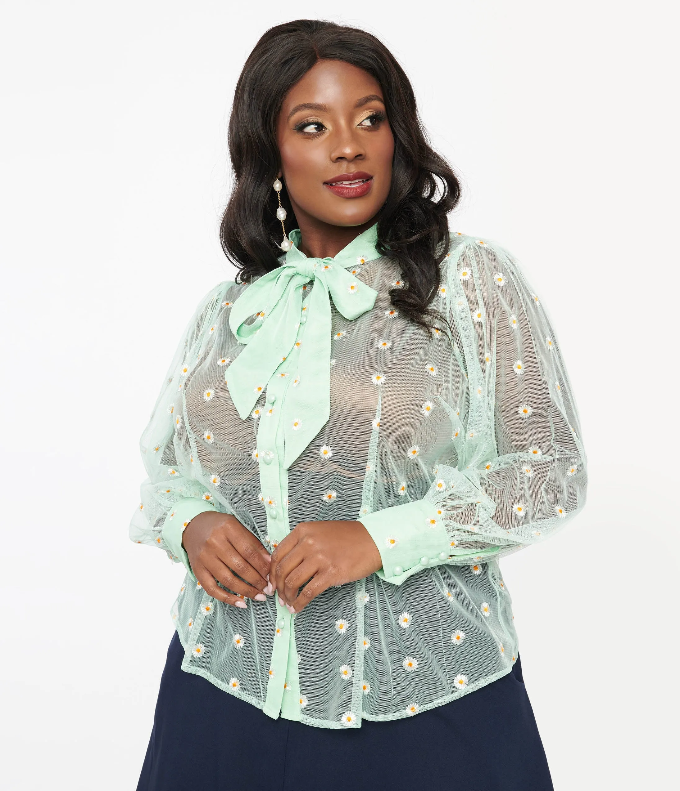 Unique Vintage Plus Size Green & White Daisy Print Sheer Gwen Blouse