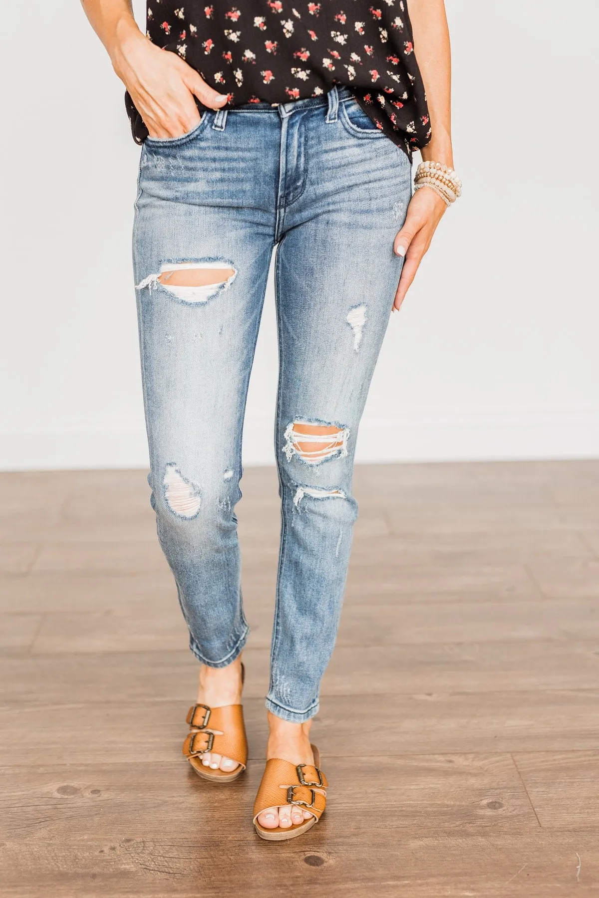 Vervet Mid-Rise Distressed Jeans- Noelle Wash